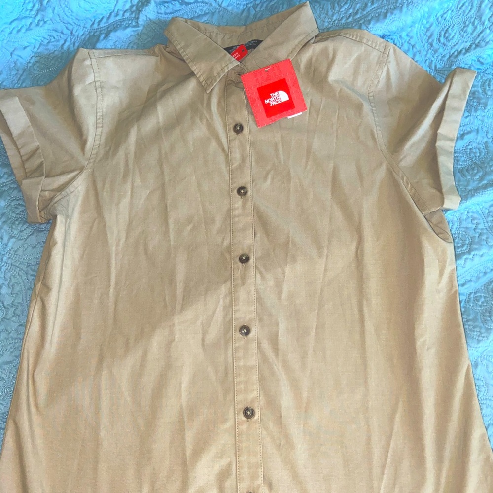 Women’s north face tan button up shirt
